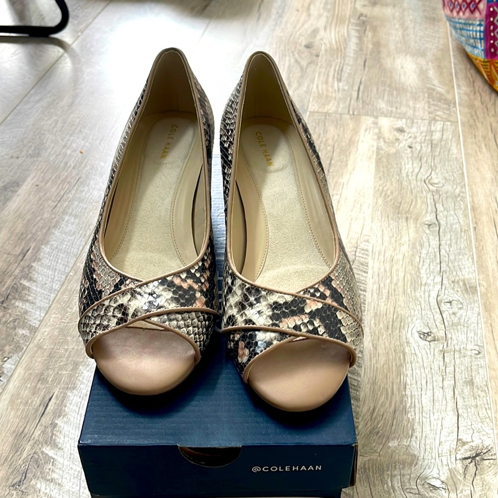 Cole Haan Womens Melina Peep Toe Pumps Casual